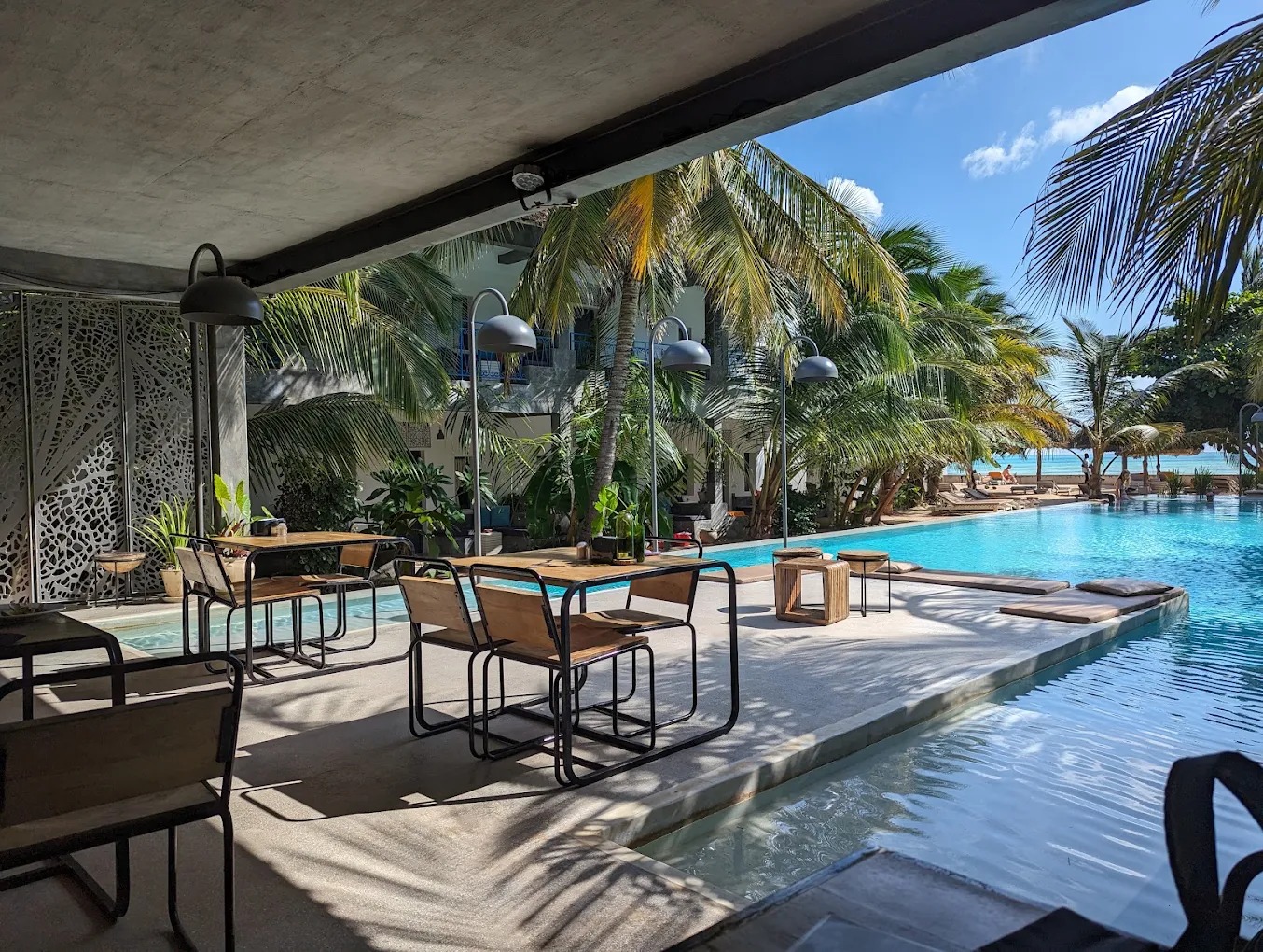 Casa Beach Hotel