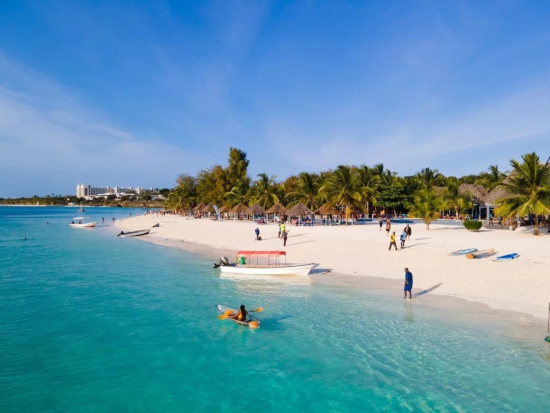Kendwa Rocks Beach Hotel